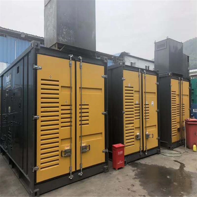 应急温度变化对不同类型欠压保护装置的可靠性影响有何差异？